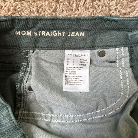 American Eagle Corduroy Mom Jeans Green - Picture 10 of 11